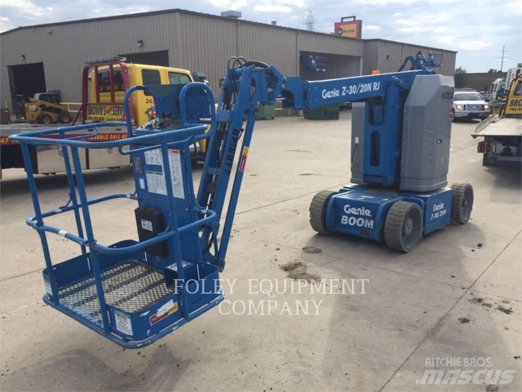 Genie Z30/20NR Bomliftar