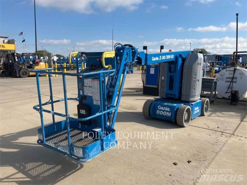 Genie Z30/20NR Bomliftar