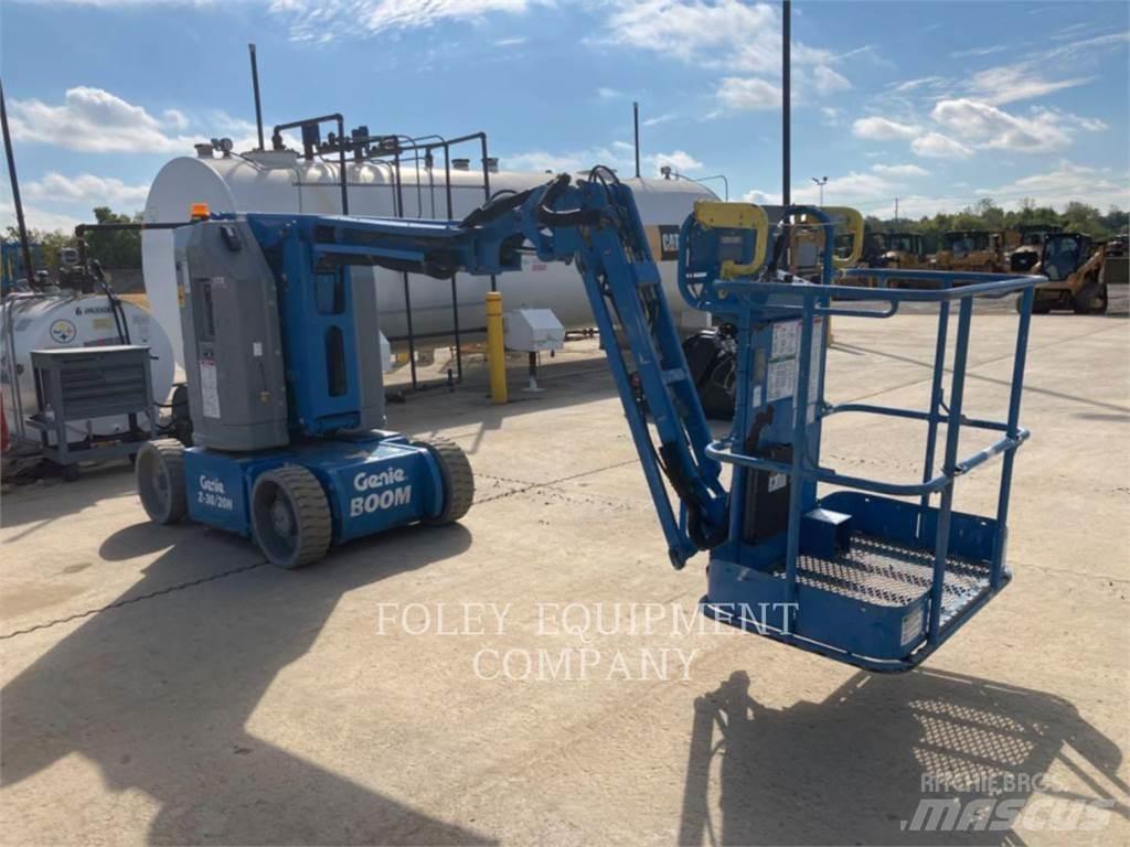 Genie Z30/20NR Bomliftar