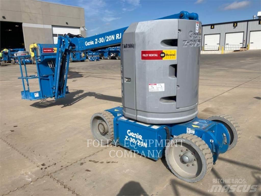 Genie Z30/20NR Bomliftar