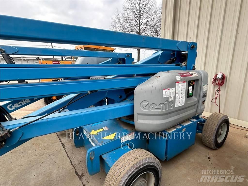Genie Z45/25 Bomliftar