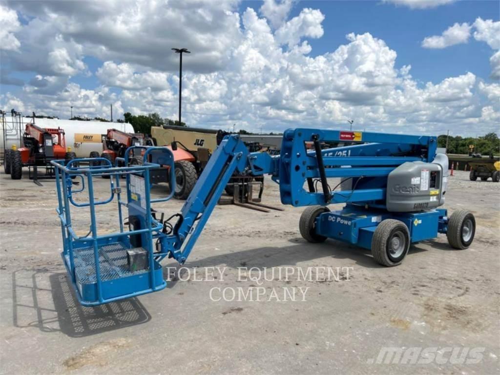 Genie Z45/25JEEE Bomliftar