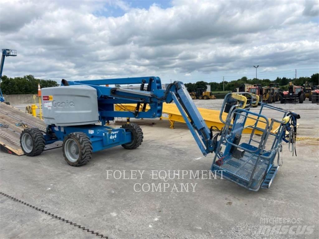 Genie Z45/25JG4 Bomliftar