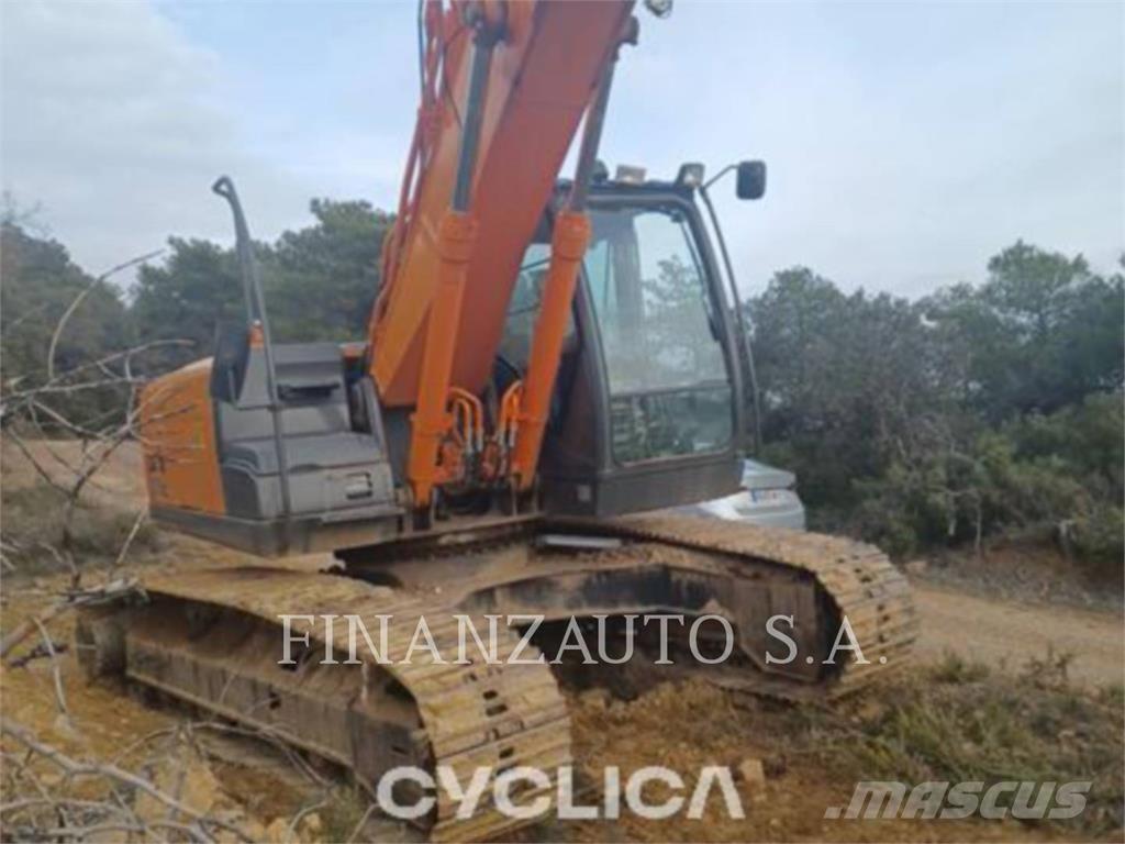Hitachi ZX210 Bandgrävare