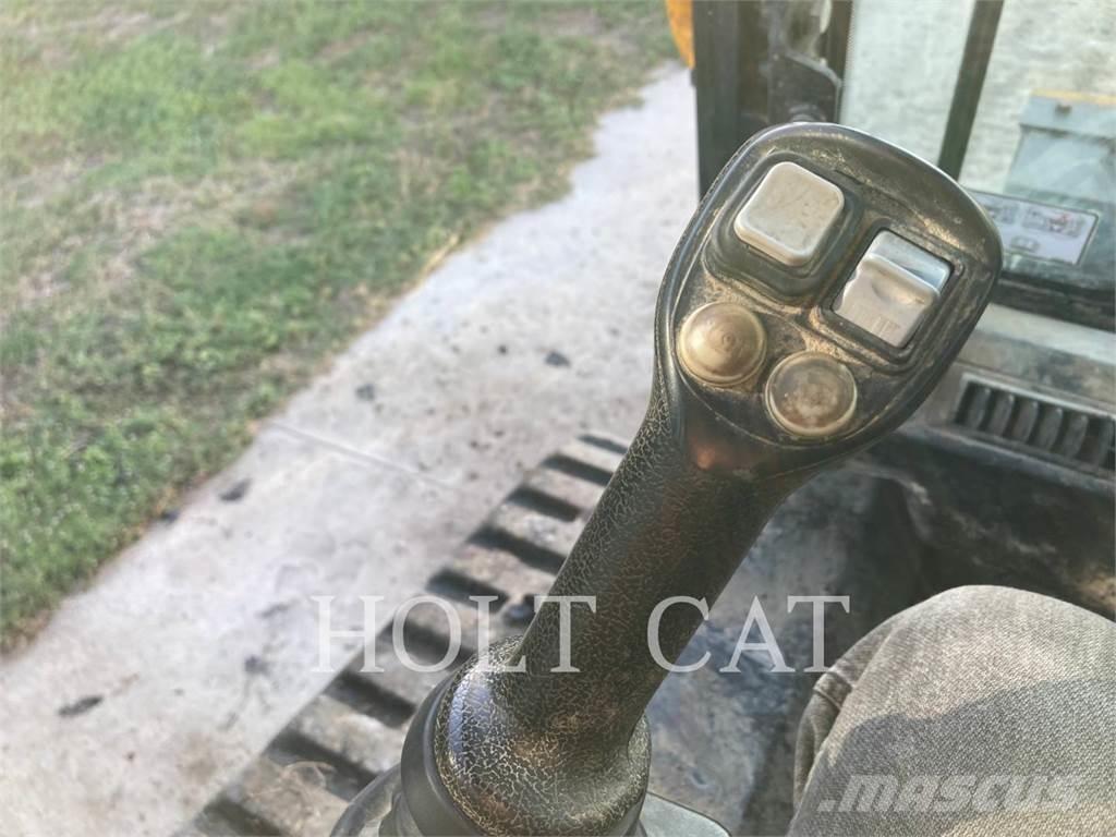 JCB 270T Bandlastare