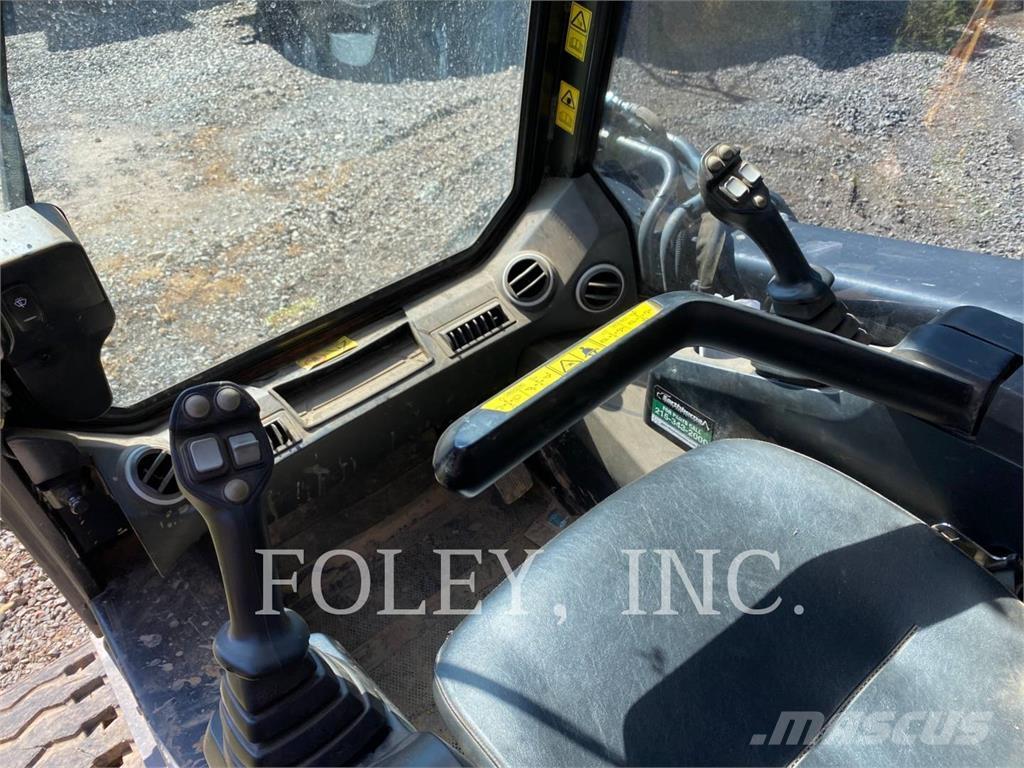 JCB 300TT4 Bandlastare