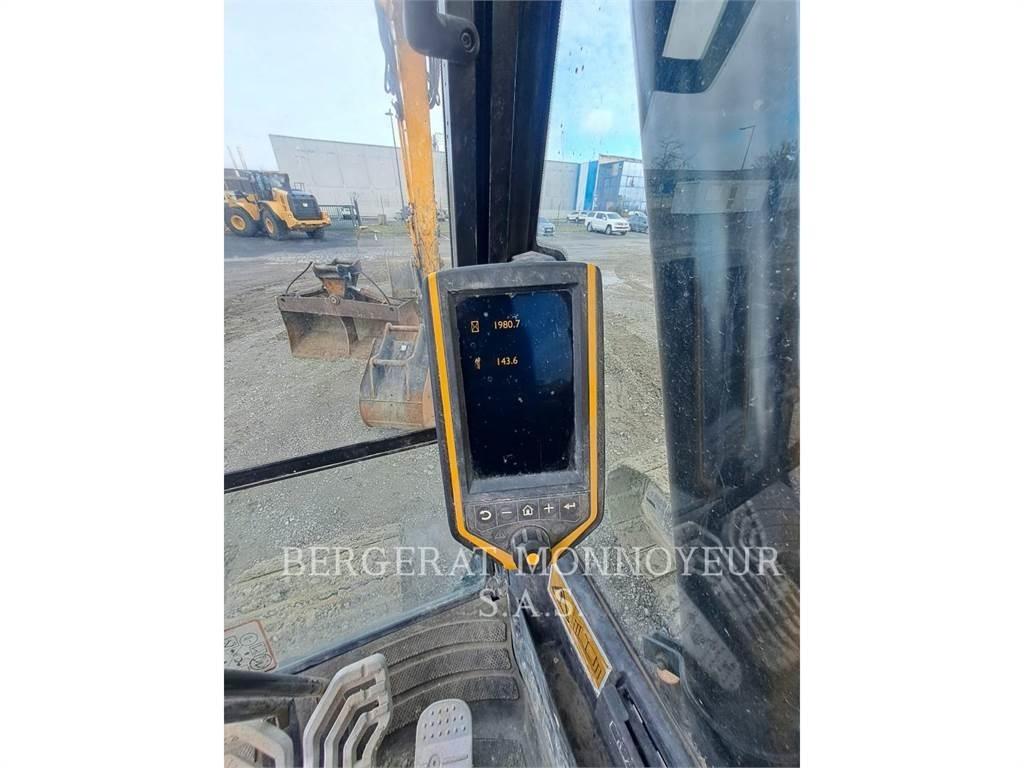JCB JS180LC Bandgrävare