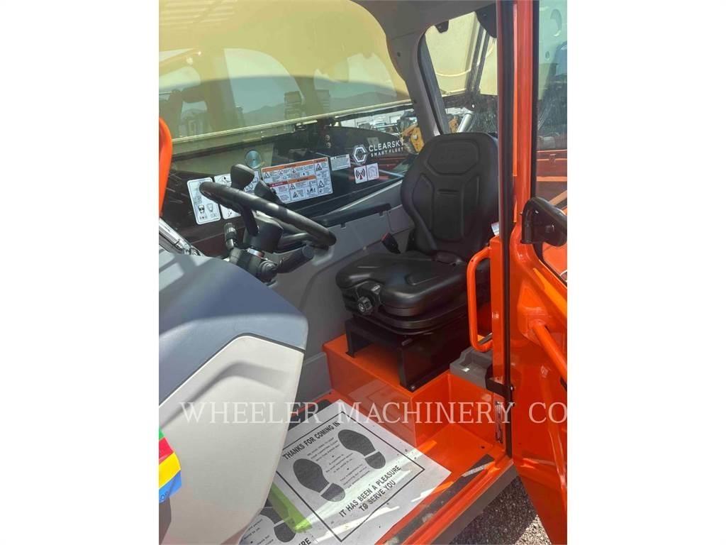 JLG 1055 Teleskoplastare