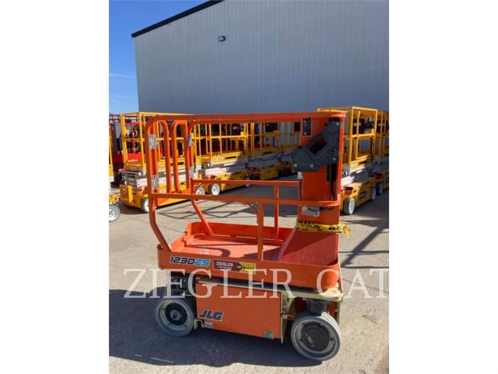 JLG 1230ES Saxliftar