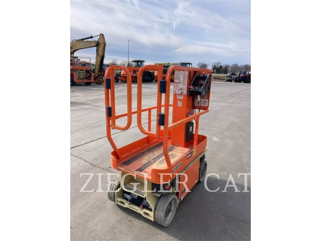 JLG 1230ES Saxliftar