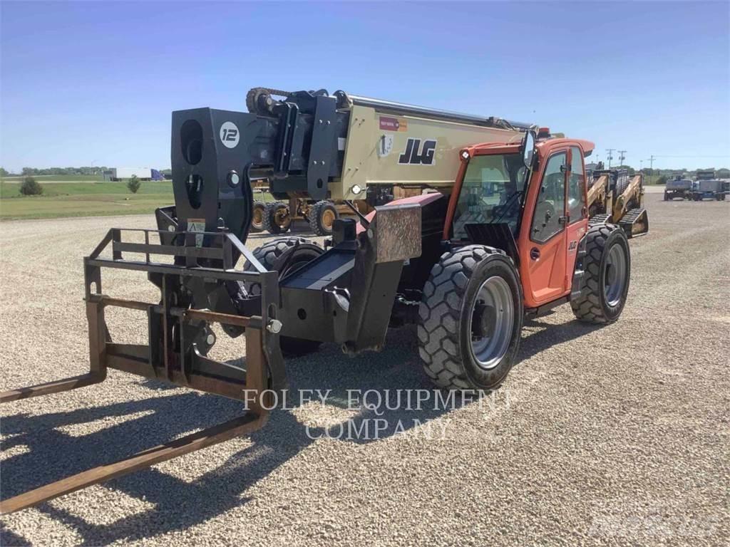 JLG 1255C Teleskoplastare