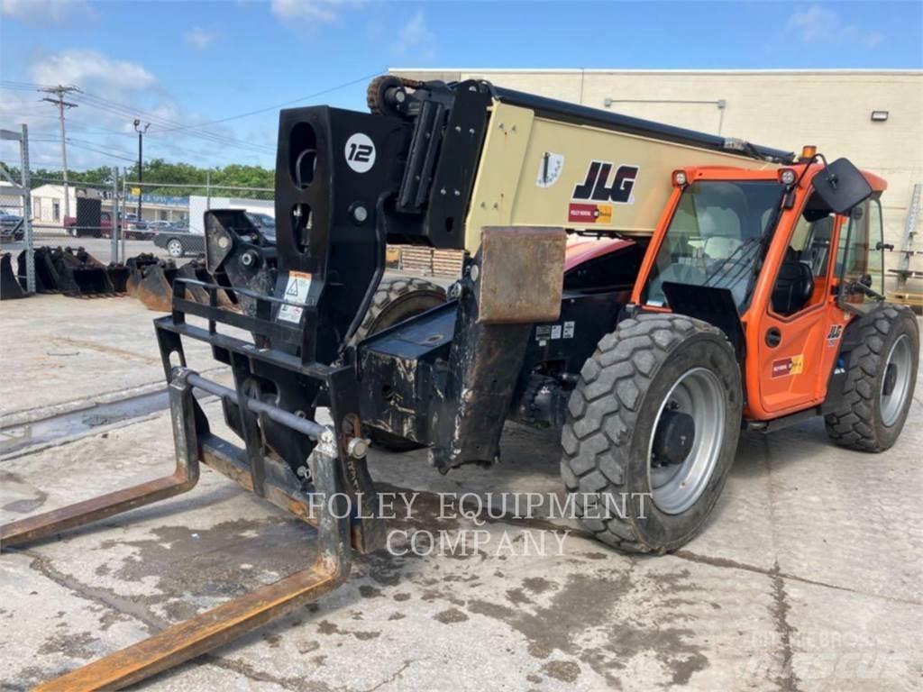 JLG 1255C Teleskoplastare