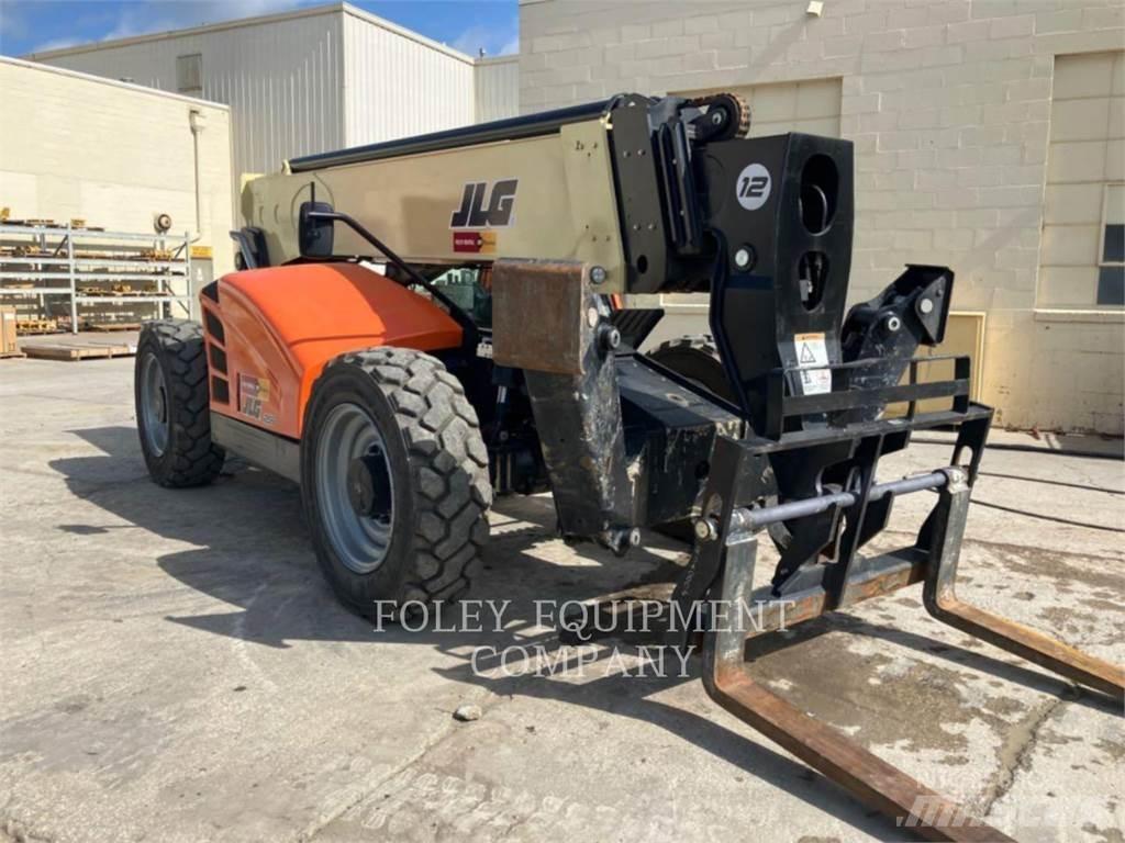 JLG 1255C Teleskoplastare