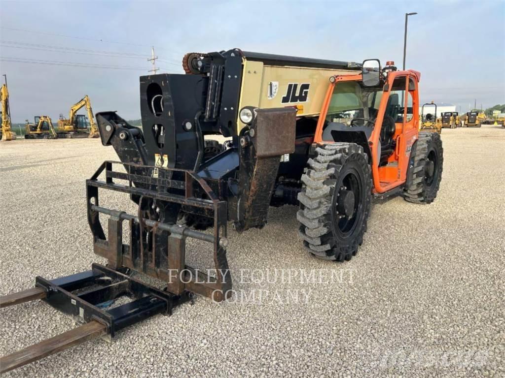 JLG 1255O Teleskoplastare
