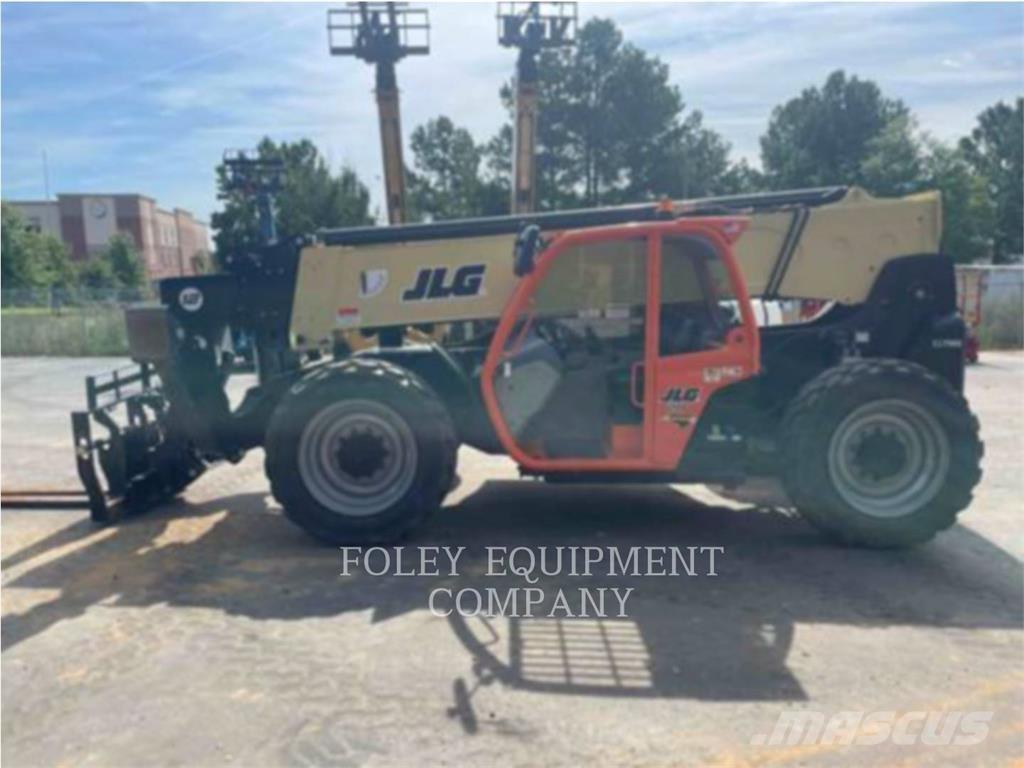 JLG 1255O Teleskoplastare