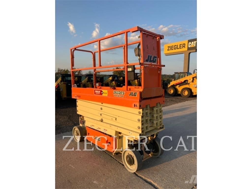 JLG 2632ES Saxliftar