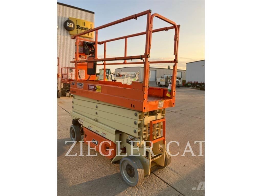 JLG 2632ES Saxliftar
