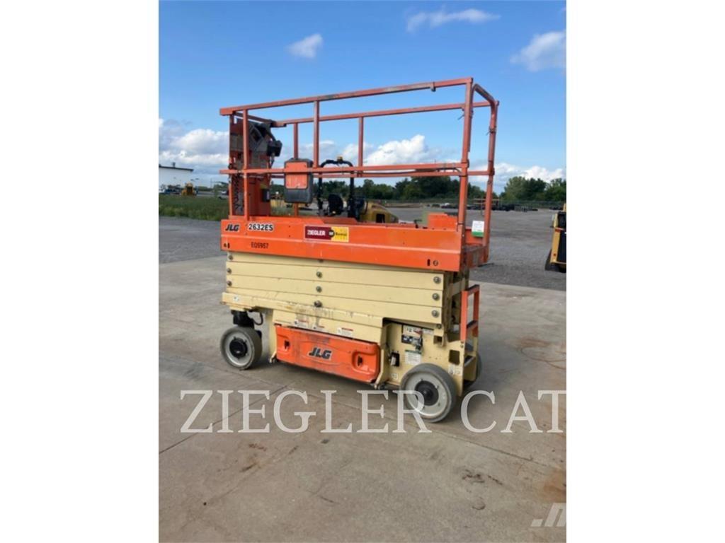 JLG 2632ES Saxliftar