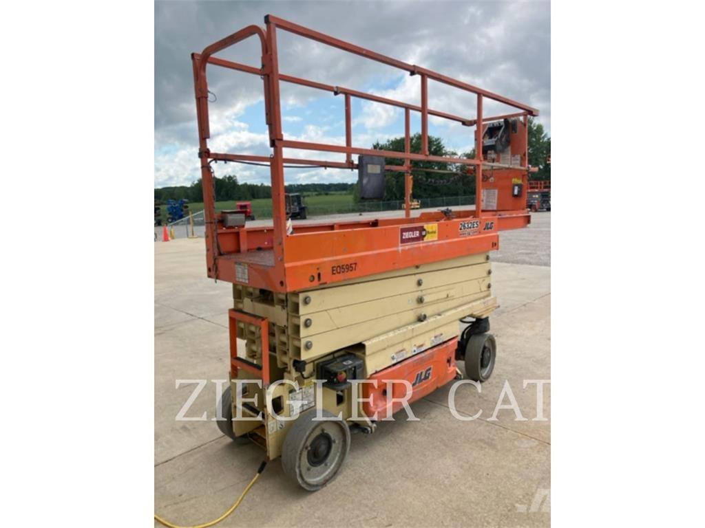 JLG 2632ES Saxliftar