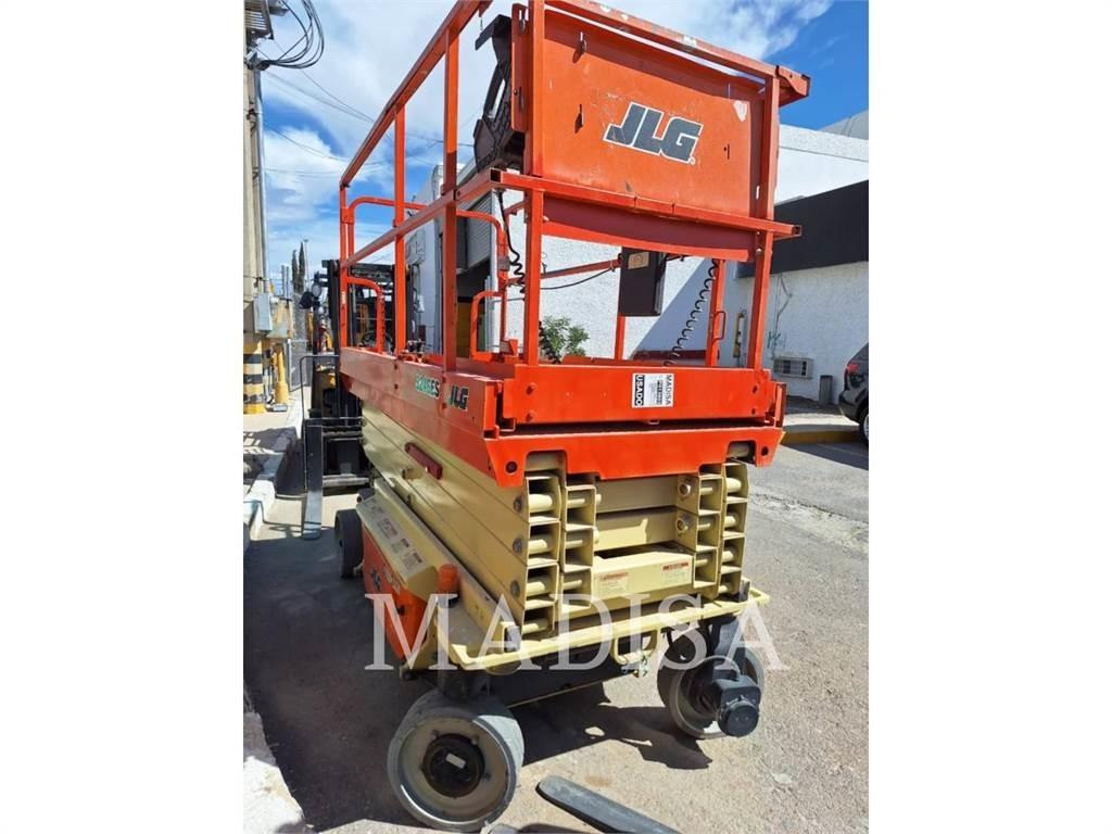 JLG 3246ES Saxliftar