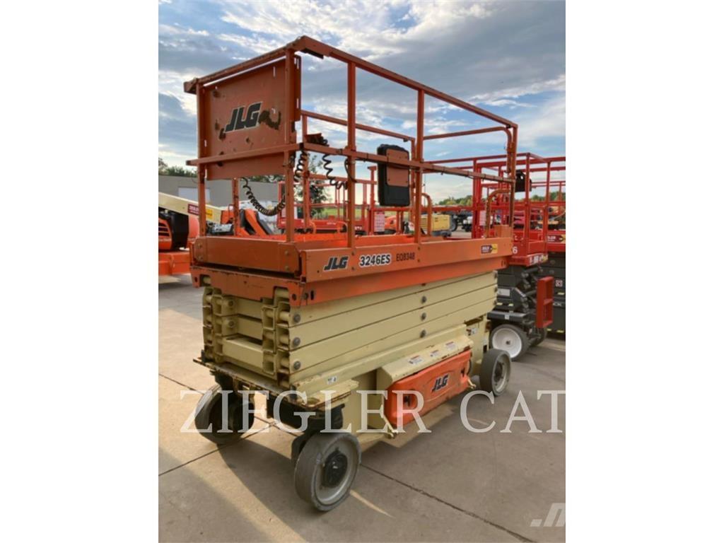 JLG 3246ES Saxliftar