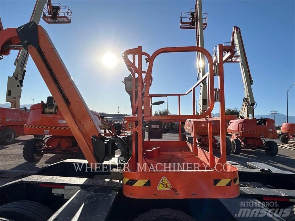 JLG 460SJ Bomliftar
