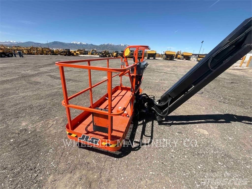 JLG 460SJ Bomliftar