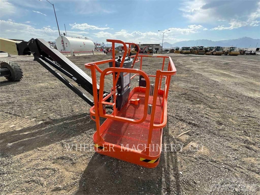 JLG 460SJ Bomliftar