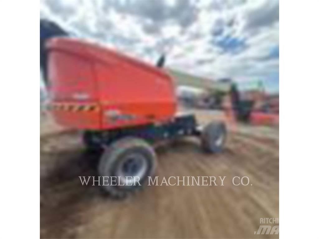 JLG 460SJ Bomliftar