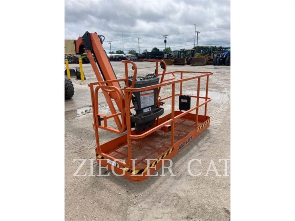 JLG 460SJ Bomliftar