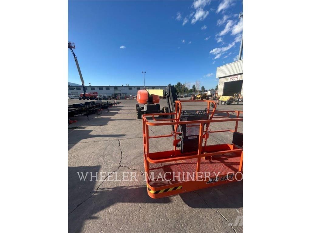 JLG 460SJ Bomliftar