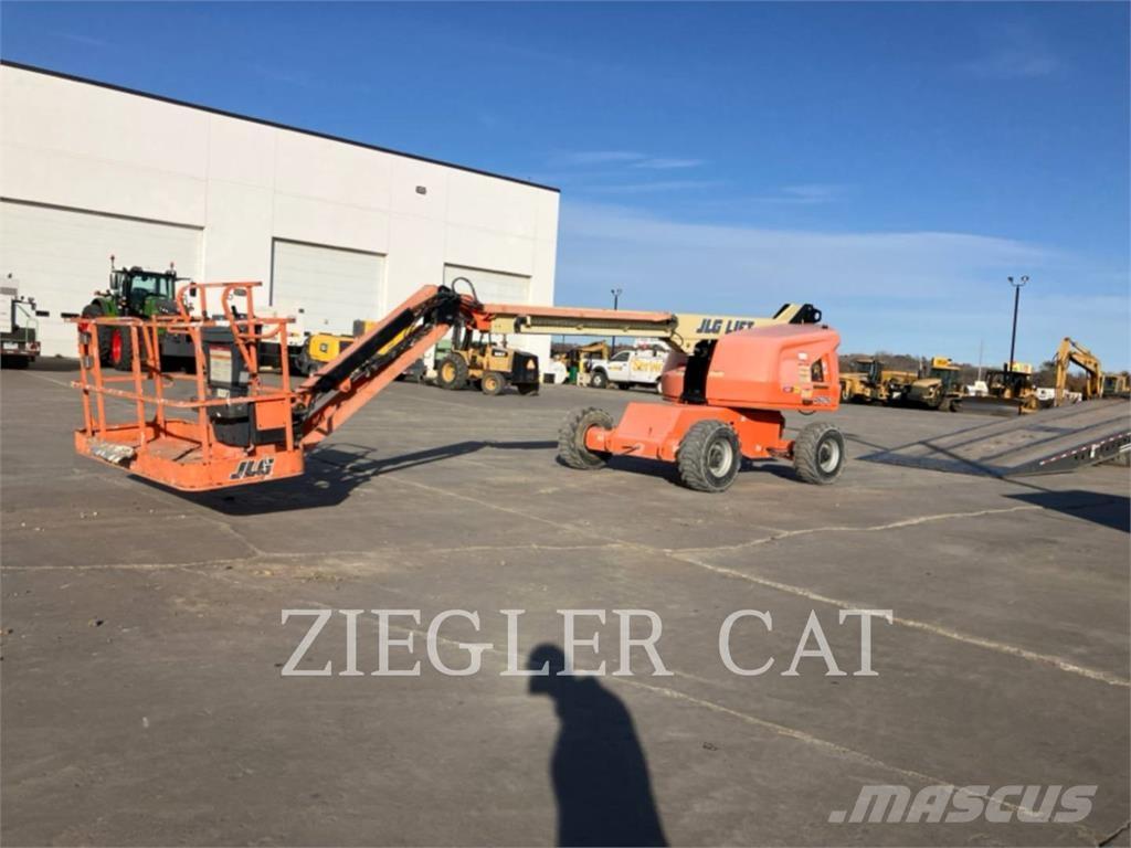 JLG 460SJ Bomliftar