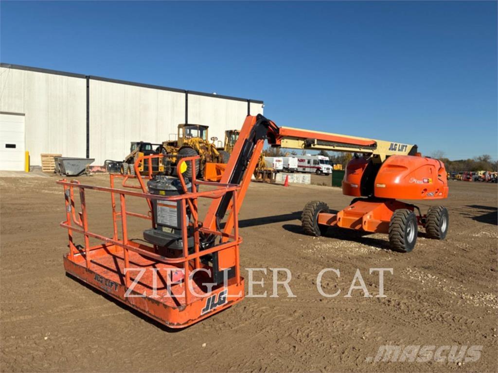 JLG 460SJ Bomliftar