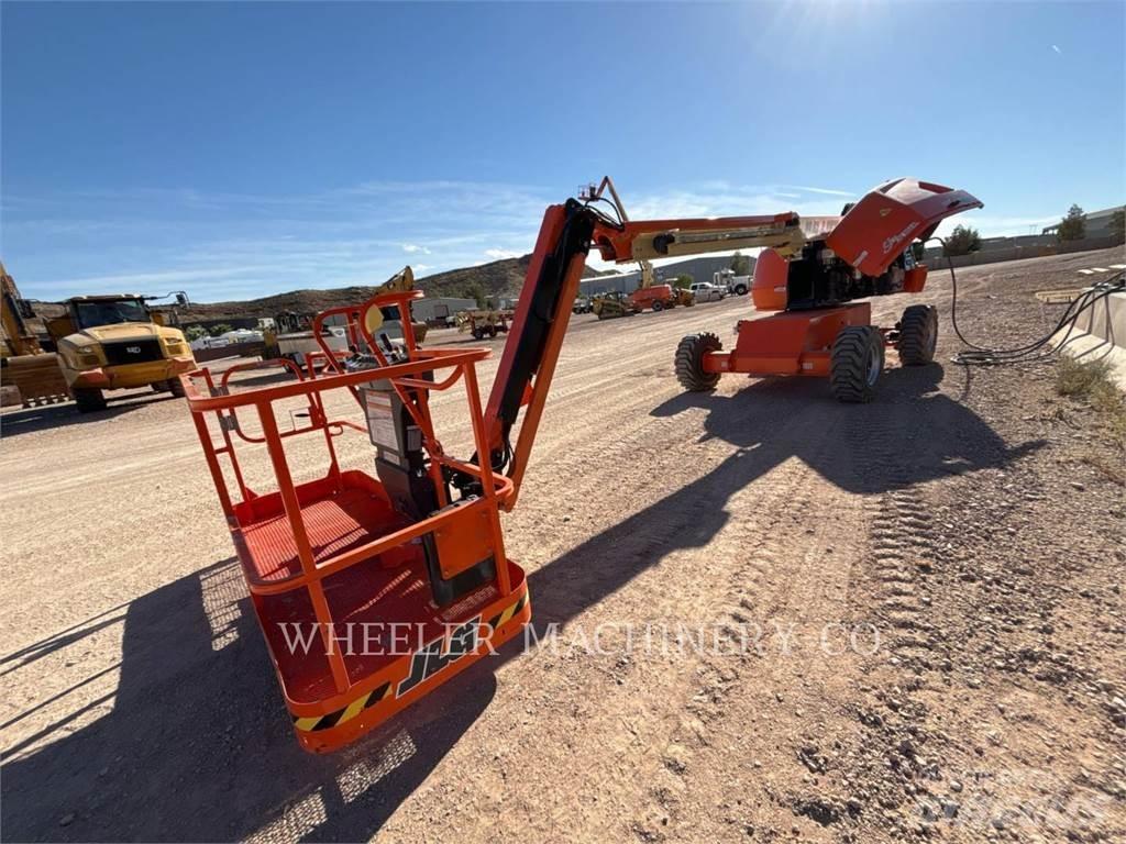 JLG 460SJ SP Bomliftar