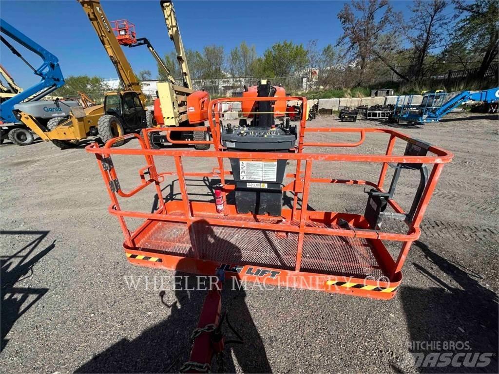 JLG 460SJ SP Bomliftar