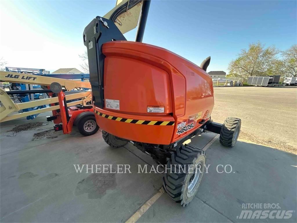 JLG 460SJ SP Bomliftar