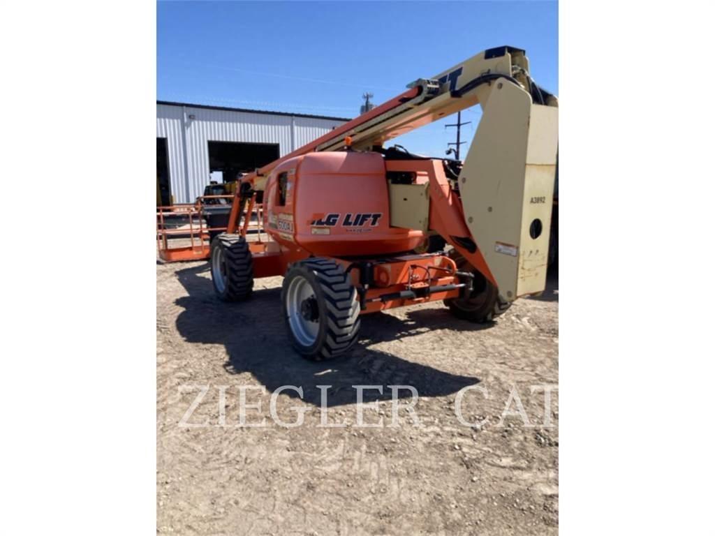 JLG 600AJ Bomliftar
