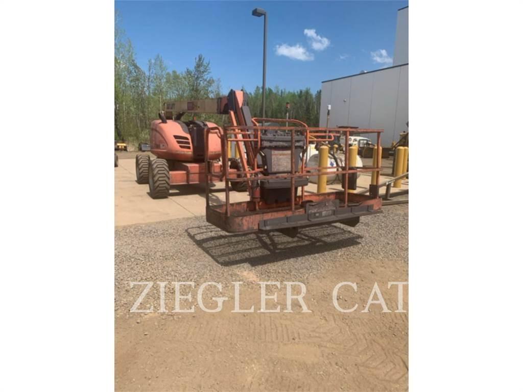 JLG 600AJ Bomliftar