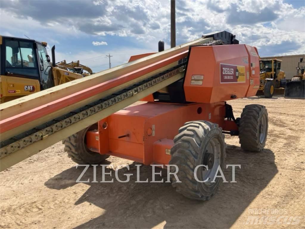 JLG 600S Bomliftar