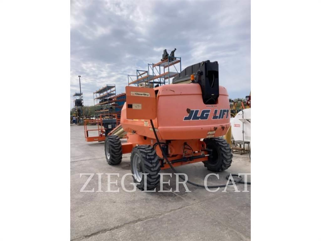 JLG 600S Bomliftar