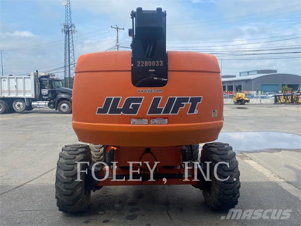 JLG 600S Bomliftar