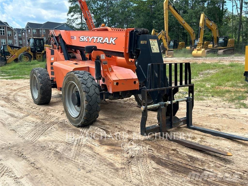 JLG 6042 Teleskoplastare