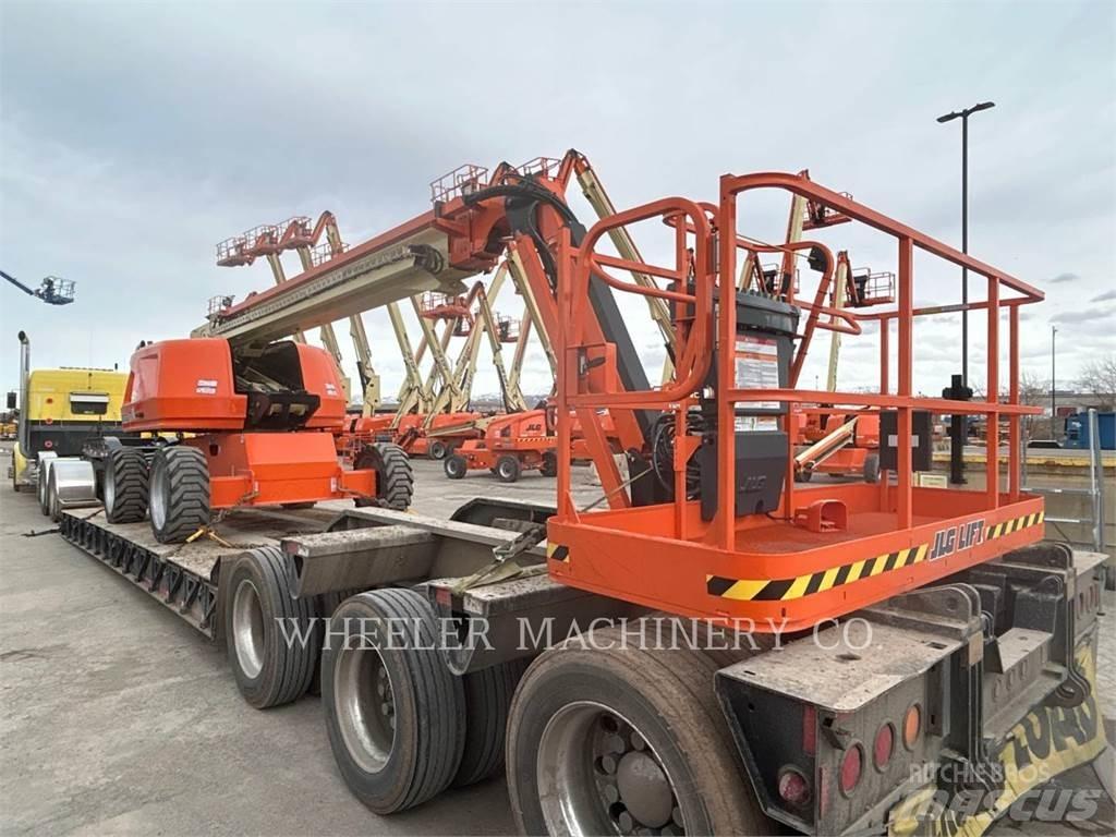 JLG 660SJ Bomliftar