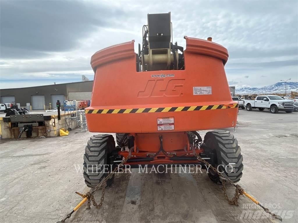 JLG 660SJ Bomliftar