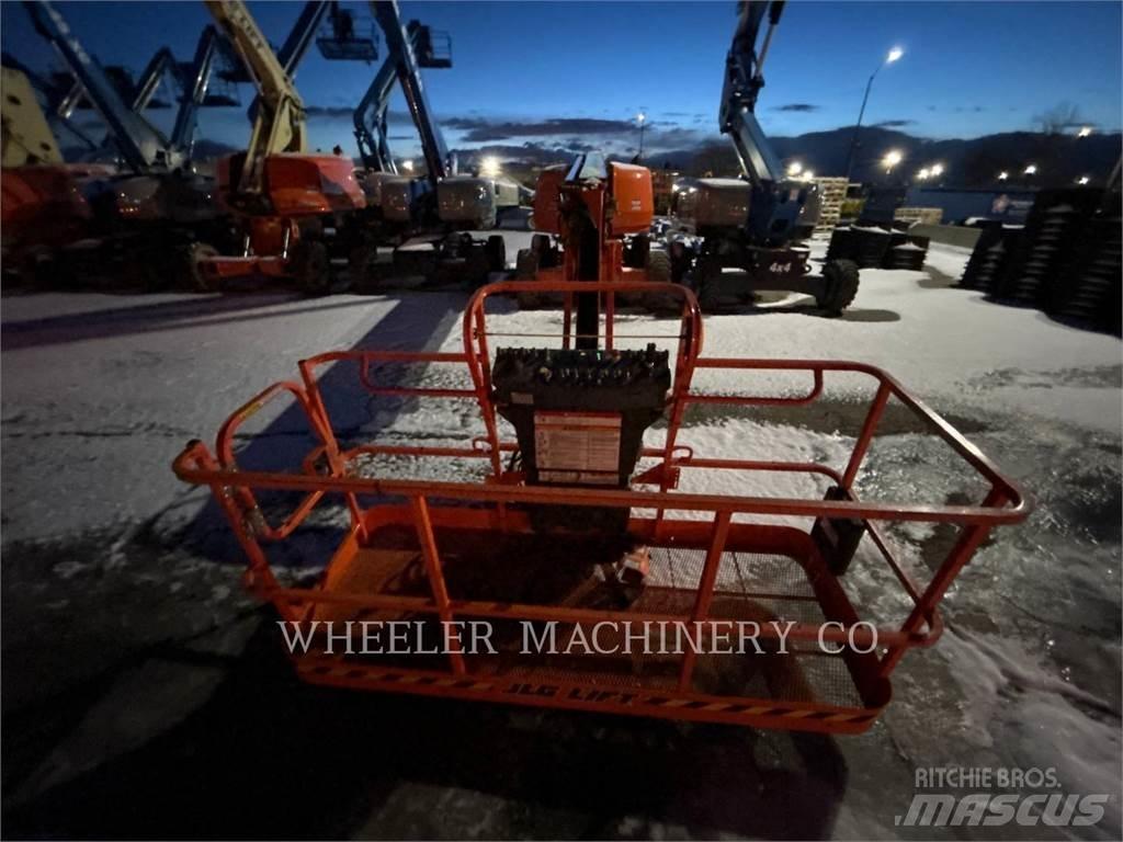 JLG 660SJ Bomliftar