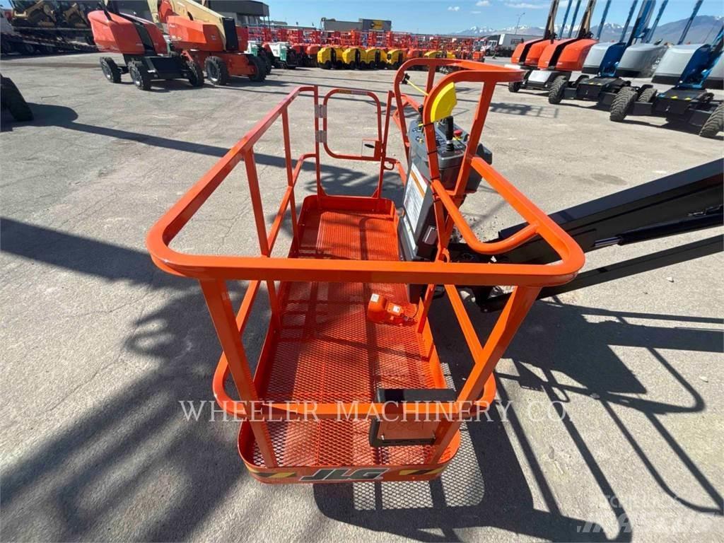 JLG 660SJ Bomliftar