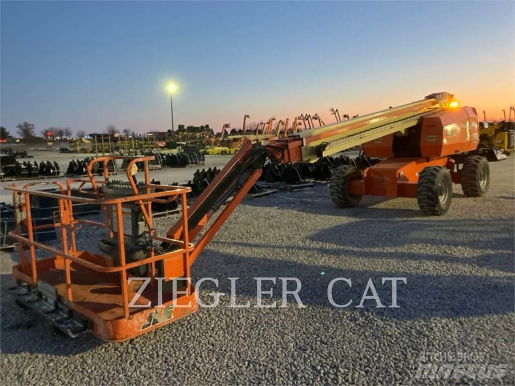 JLG 660SJ Bomliftar