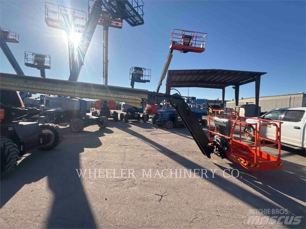 JLG 660SJ Bomliftar