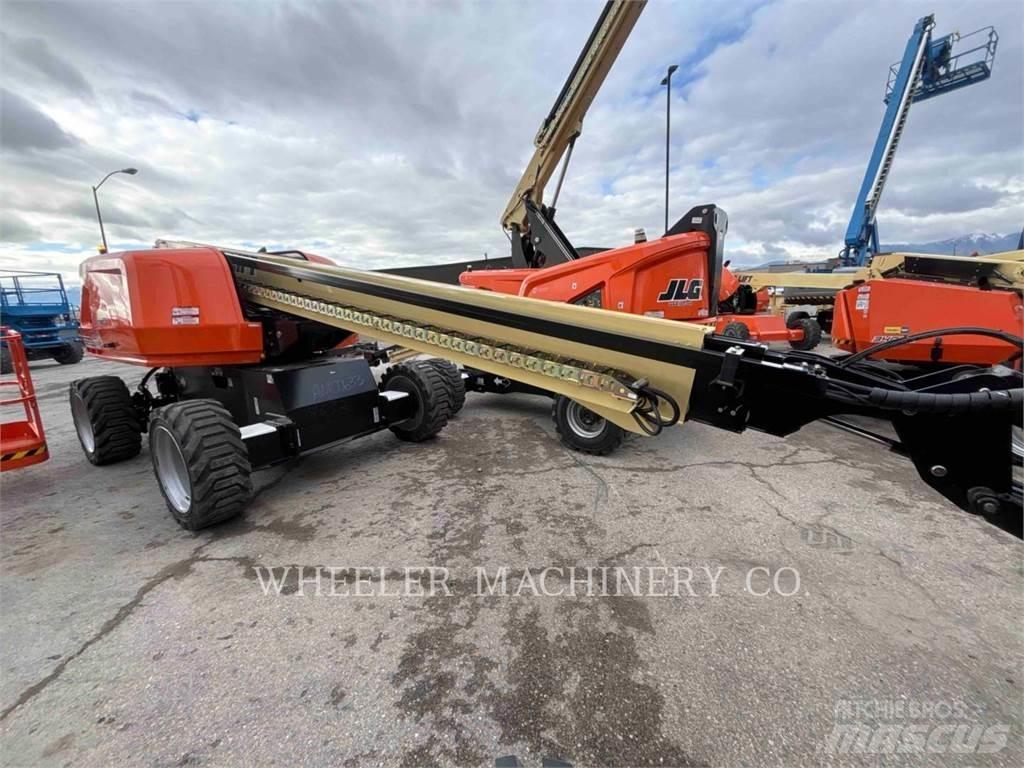 JLG 660SJ Bomliftar