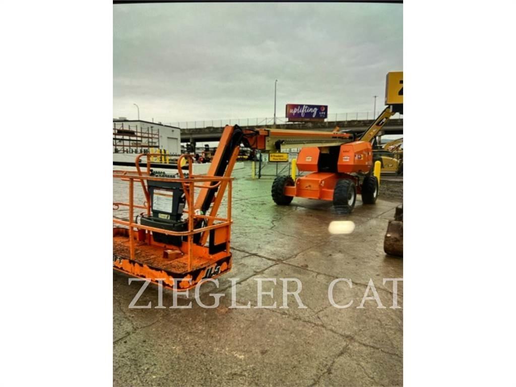 JLG 660SJ Bomliftar